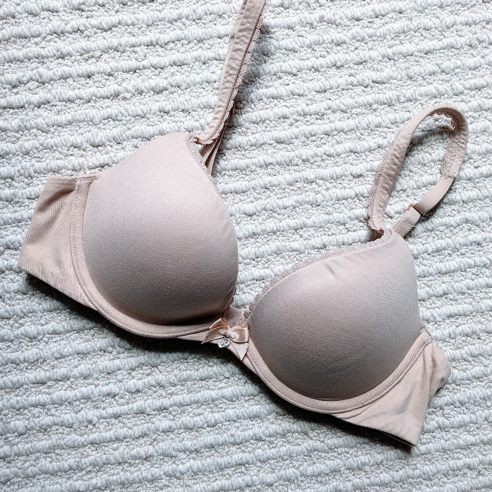 Victoria's Secret 32B Bra